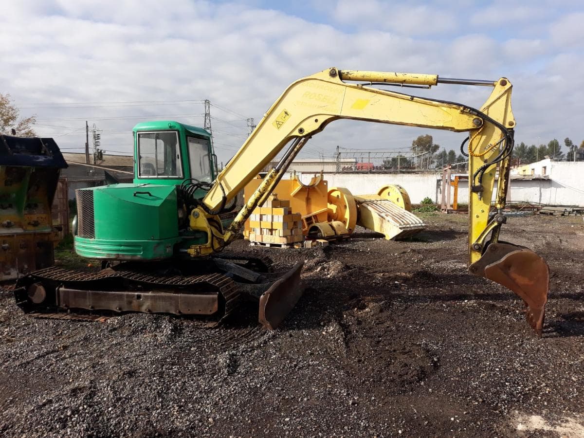 Miniexcavadora Yanmar V10 70 — imagem 2