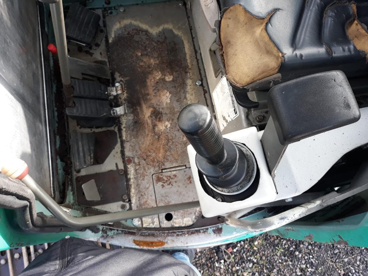 Miniexcavadora Yanmar V10 70 — imagem 18