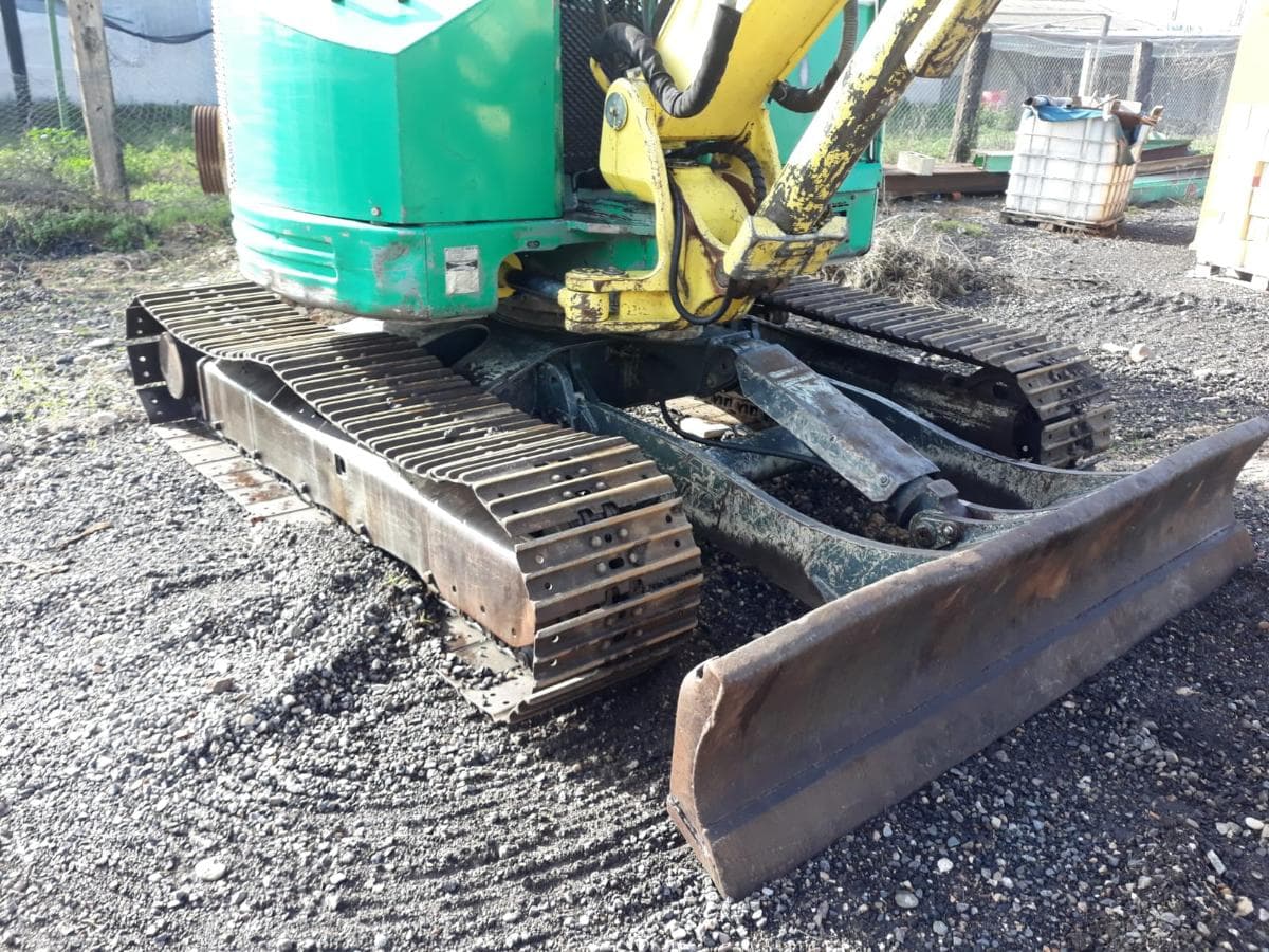 Miniexcavadora Yanmar V10 70 — imagem 7