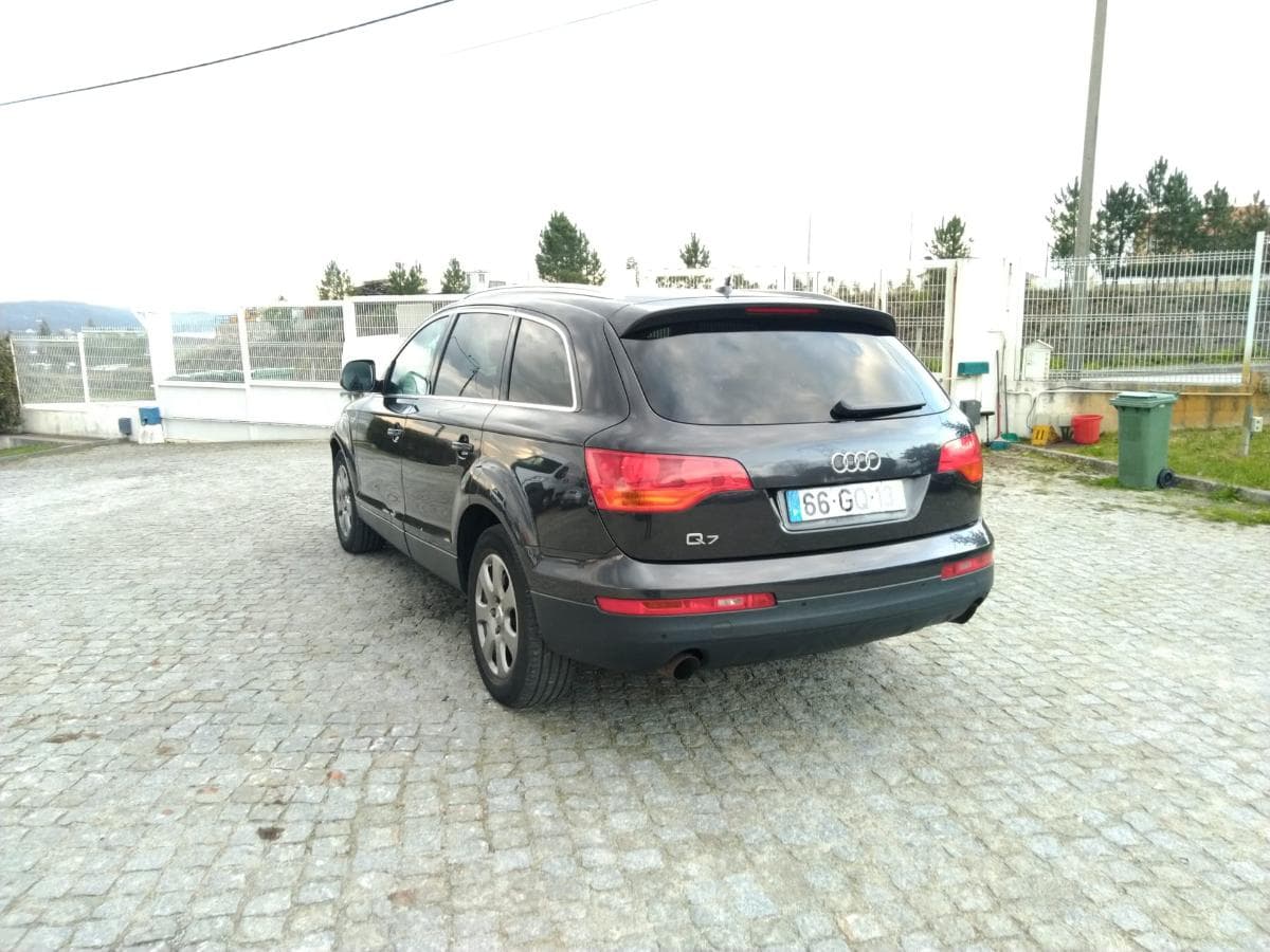 Audi Q7 3.0 TDI · Ano 2008 — imagen 4