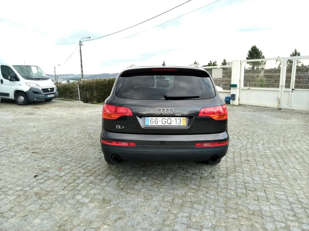 Audi Q7 3.0 TDI · Ano 2008 — imagen 5