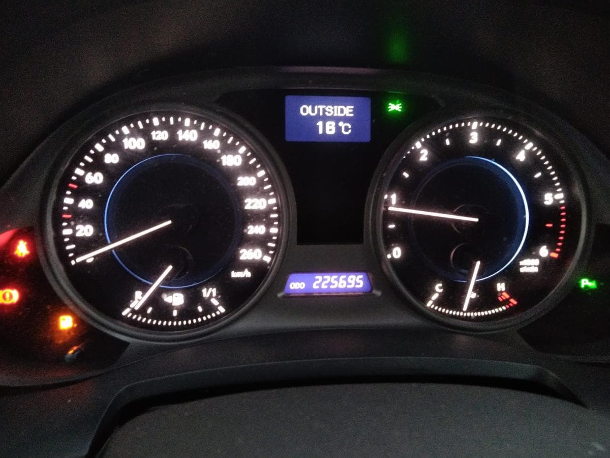 Lexus IS 220D · Ano 2009 — imagem 9
