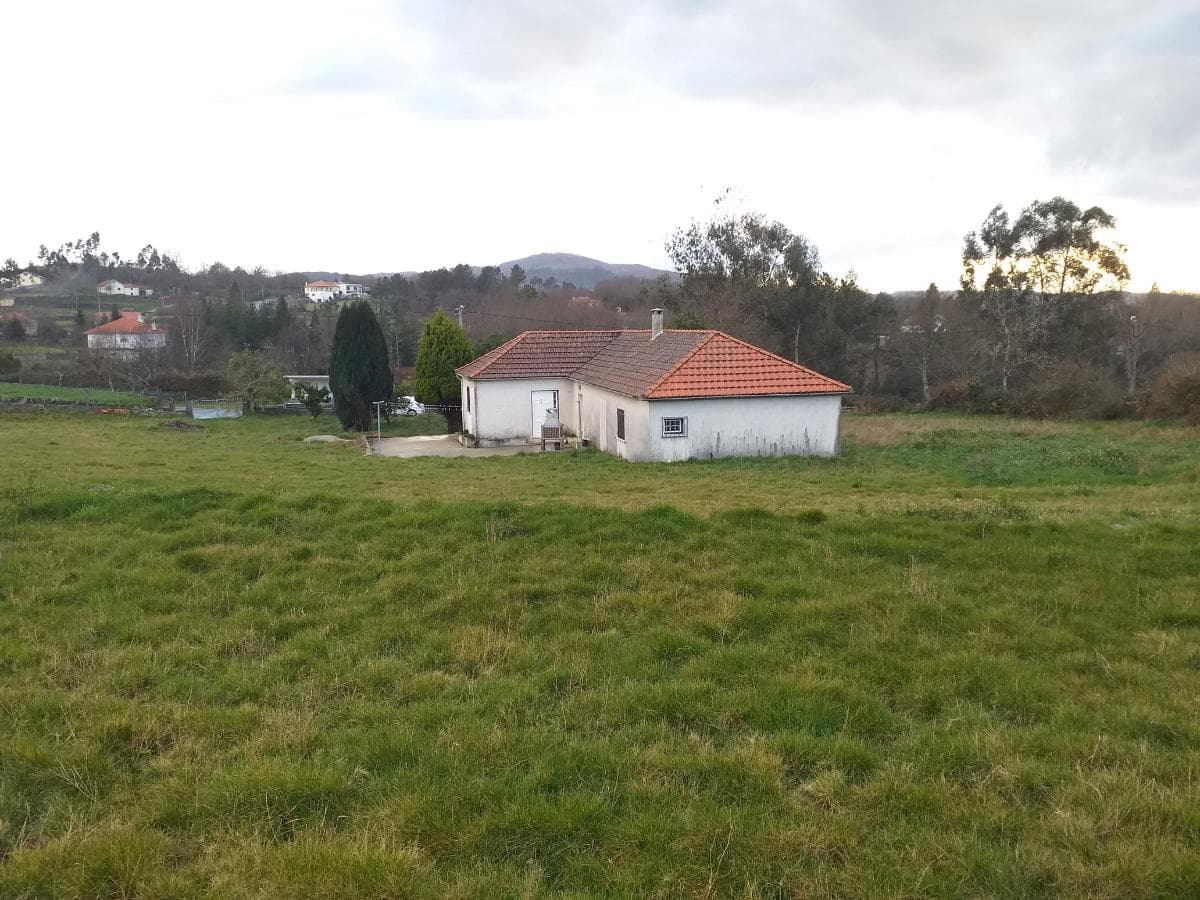 Moradia V4 + Terreno · Paredes de Coura — imagem 8