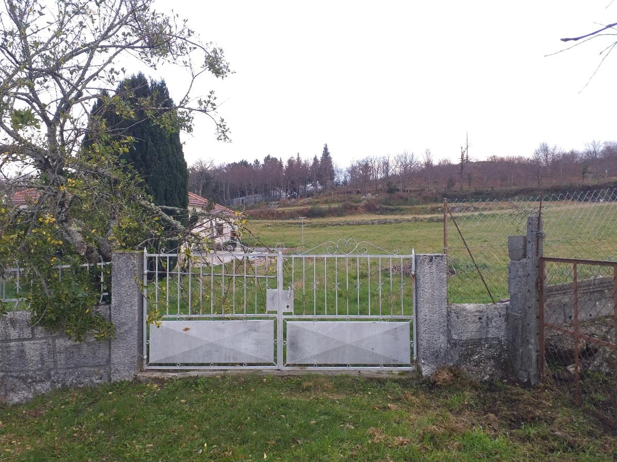 Moradia V4 + Terreno · Paredes de Coura — imagem 10