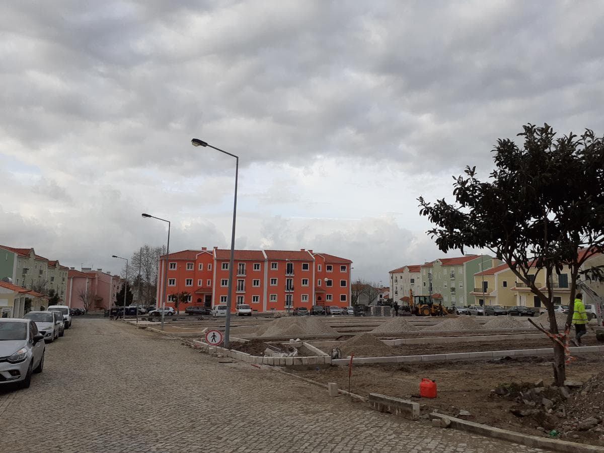 Lote para Construção c/ benfeitoria · Azeitão, Setúbal — imagen 5