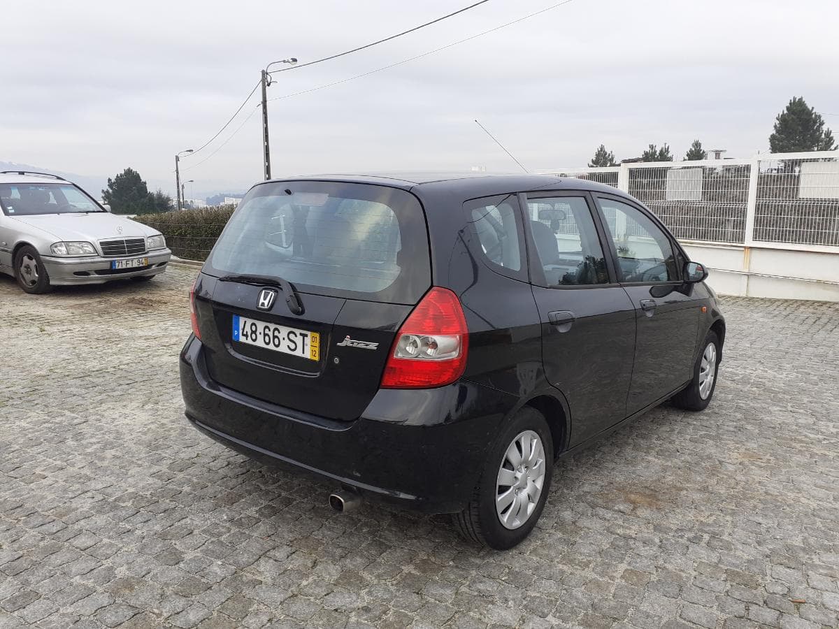 Honda Jazz · Année 2001 — image 4
