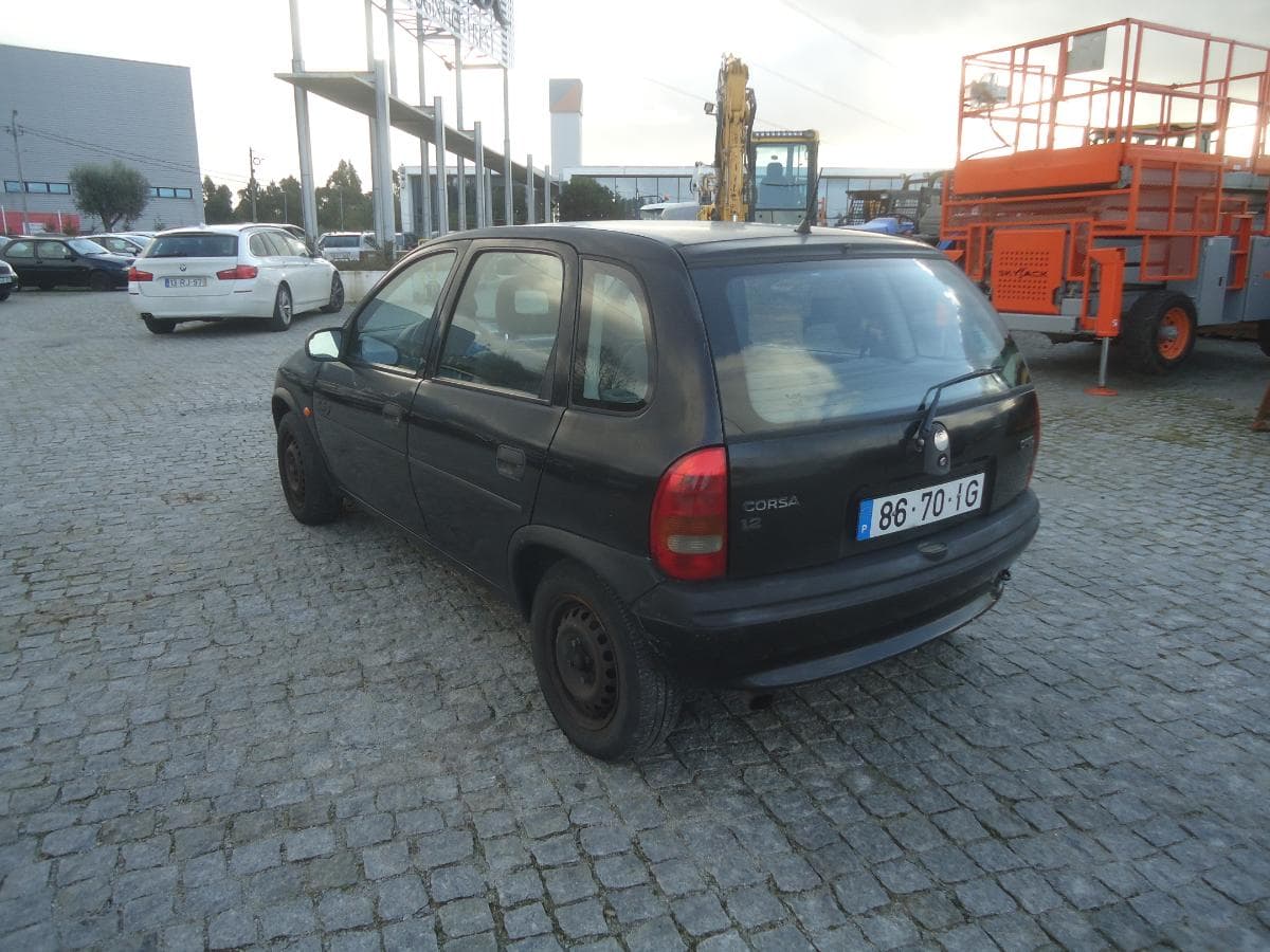 Opel Corsa 1.2 — imagem 4