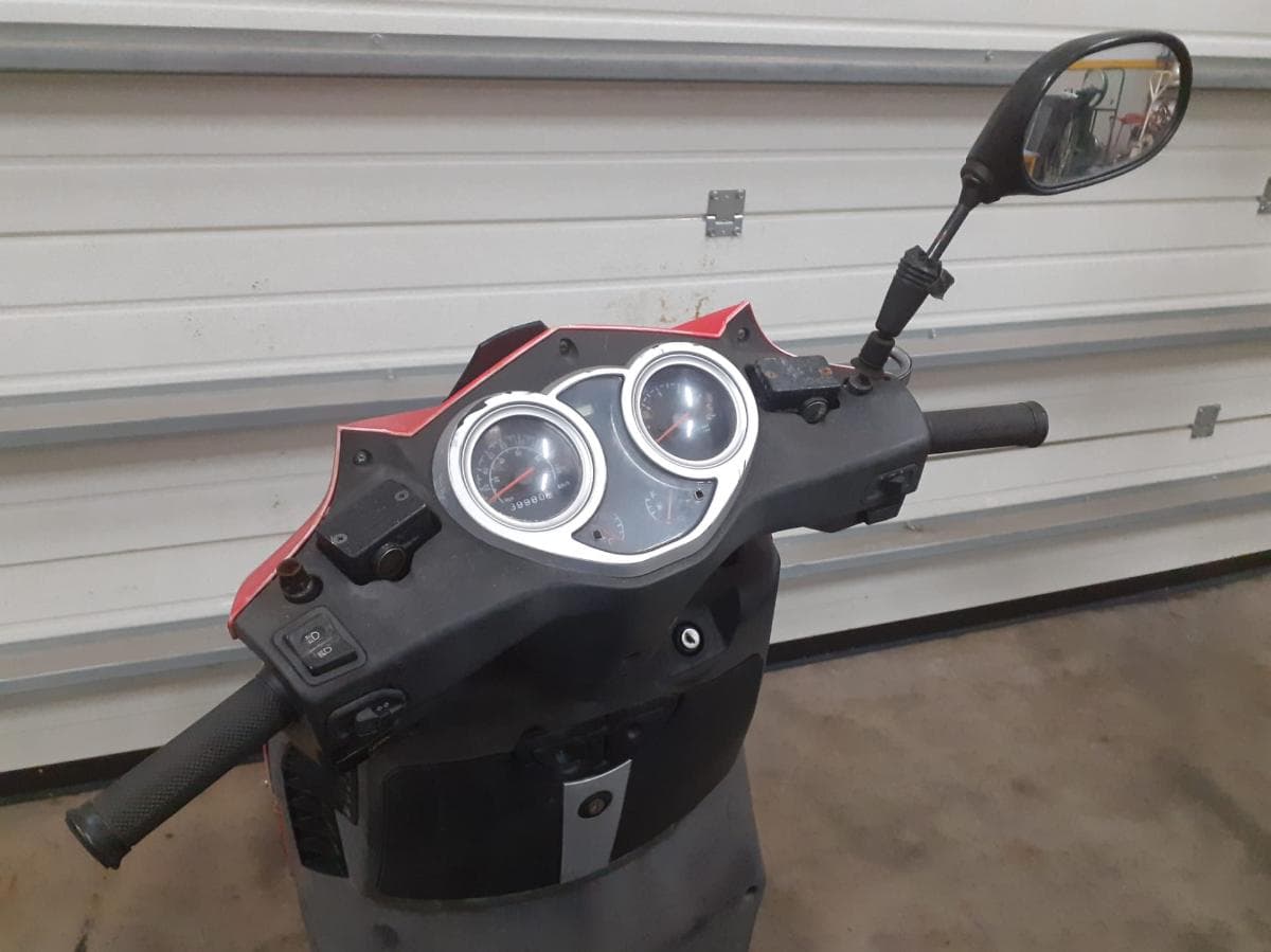 Motociclo Keeway 125 · Ano 2010 — imagem 6