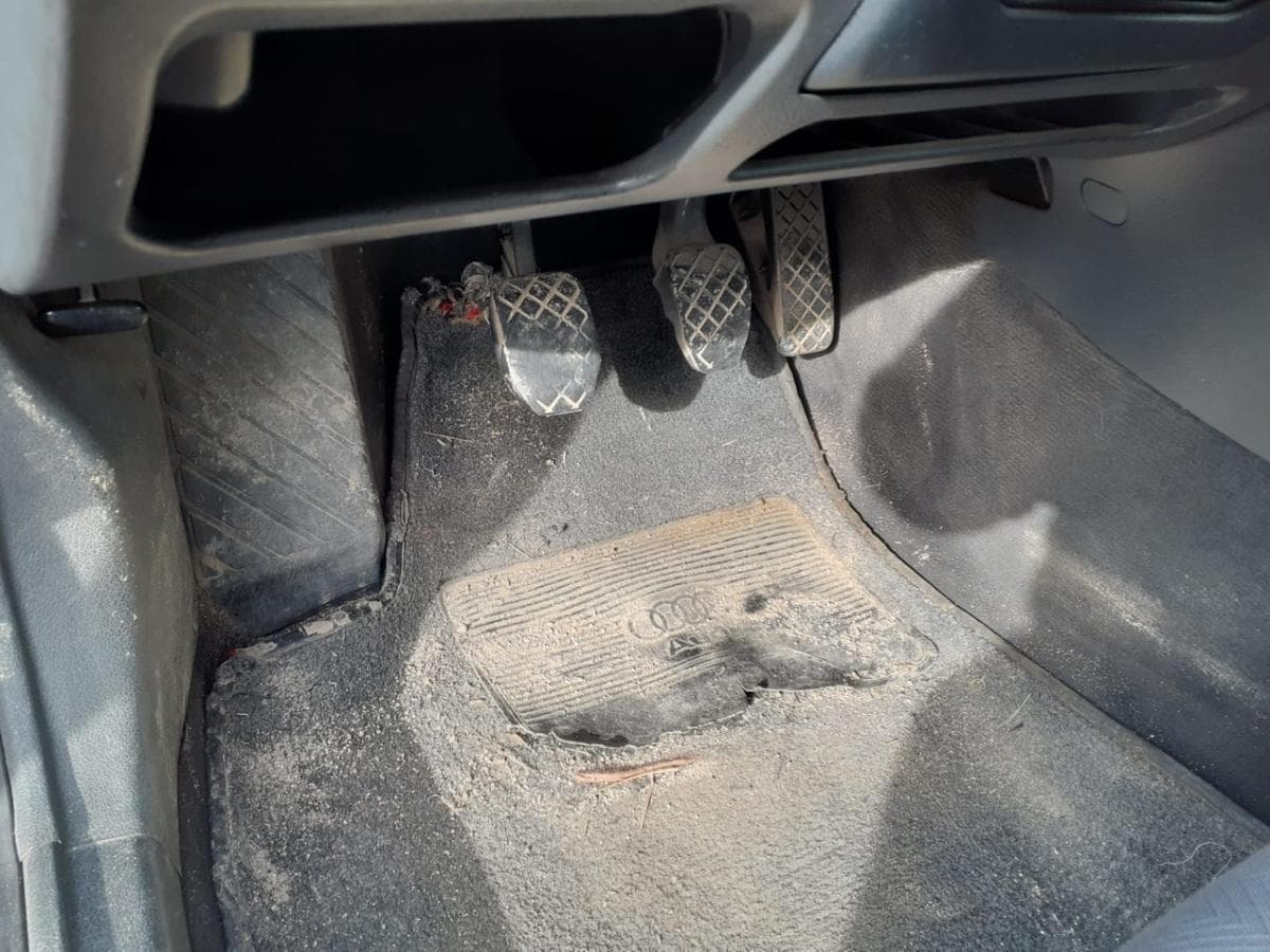 Audi A4 1.9 TDI · Ano 1998 — imagem 8