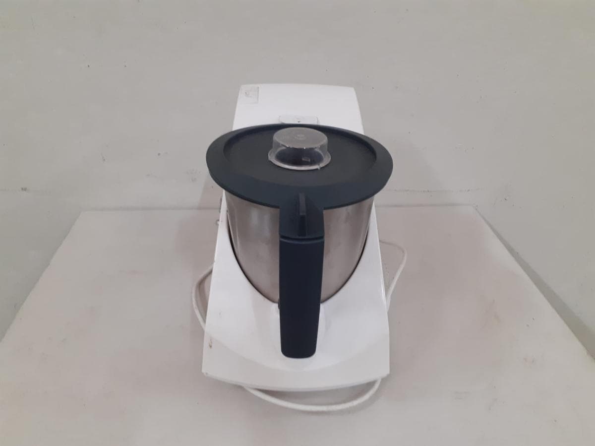 Panela Tipo Robot — image 2