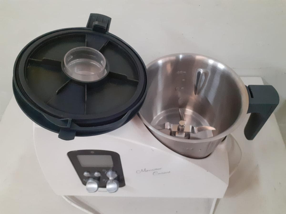 Panela Tipo Robot — image 1