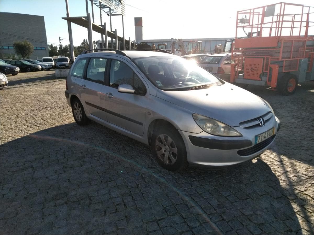 Peugeot 307 SW 1.4 HDI — imagem 1