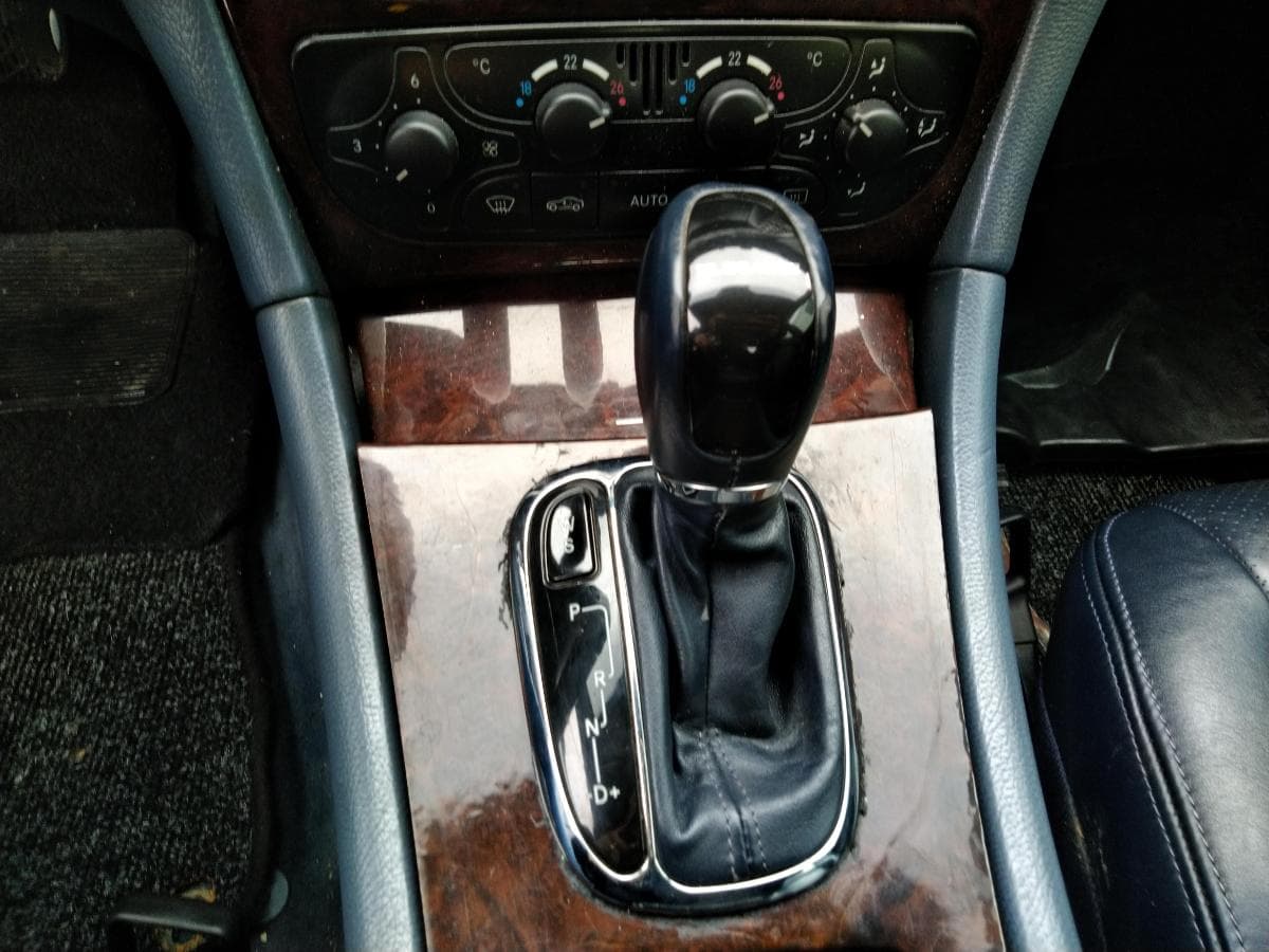 Mercedes-Benz C220 CDI · Redução de Valor — imagem 11