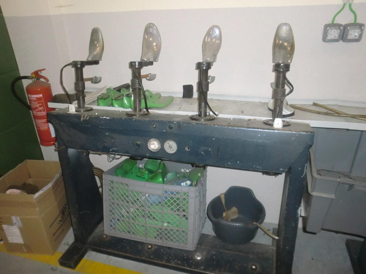 Máquina de enformar  + Máquina de enformar — imagem 4