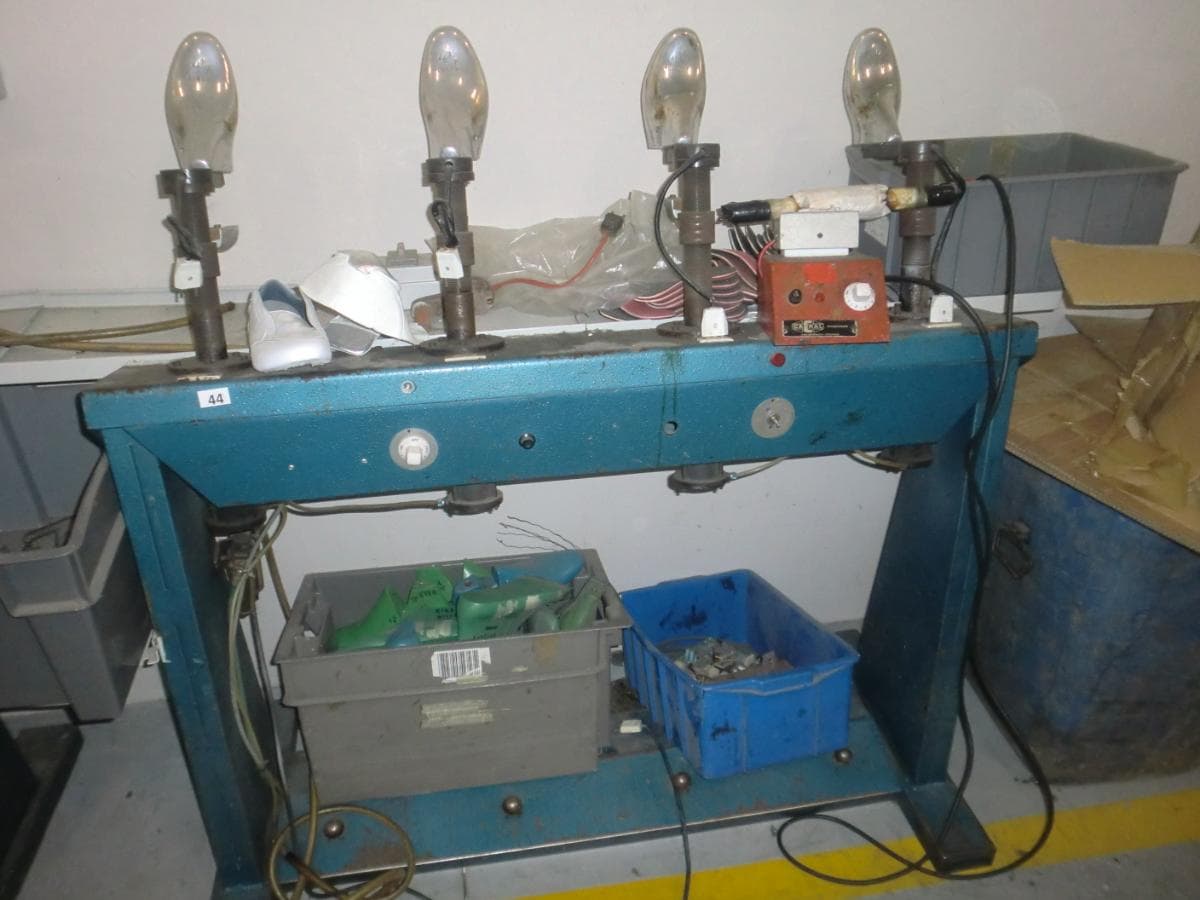 Máquina de enformar  + Máquina de enformar — imagem 6