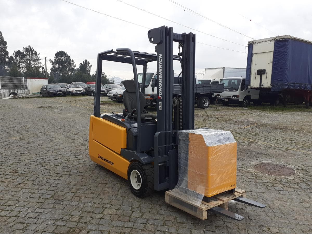Empilhador elétrico Jungheirich EFG-DF20 — image 3