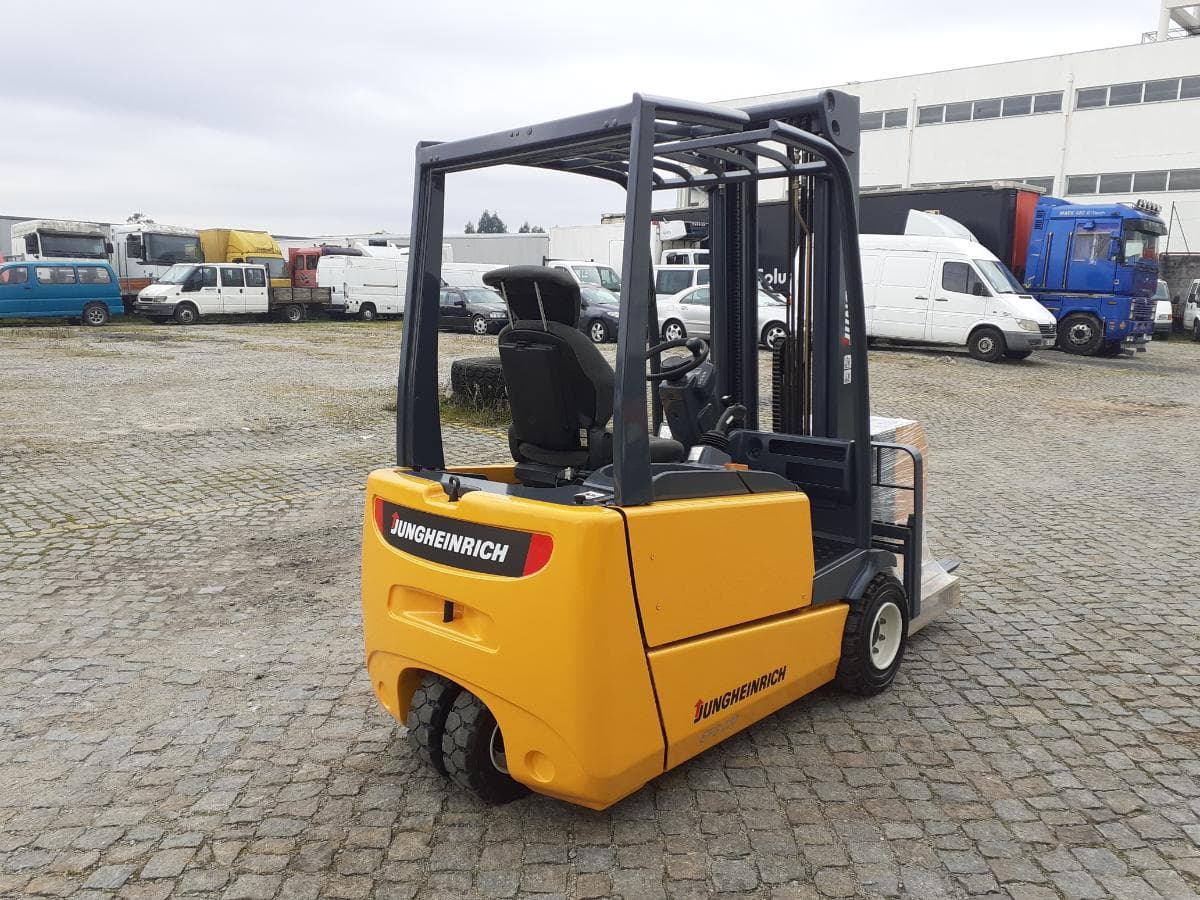 Empilhador elétrico Jungheirich EFG-DF20 — image 6