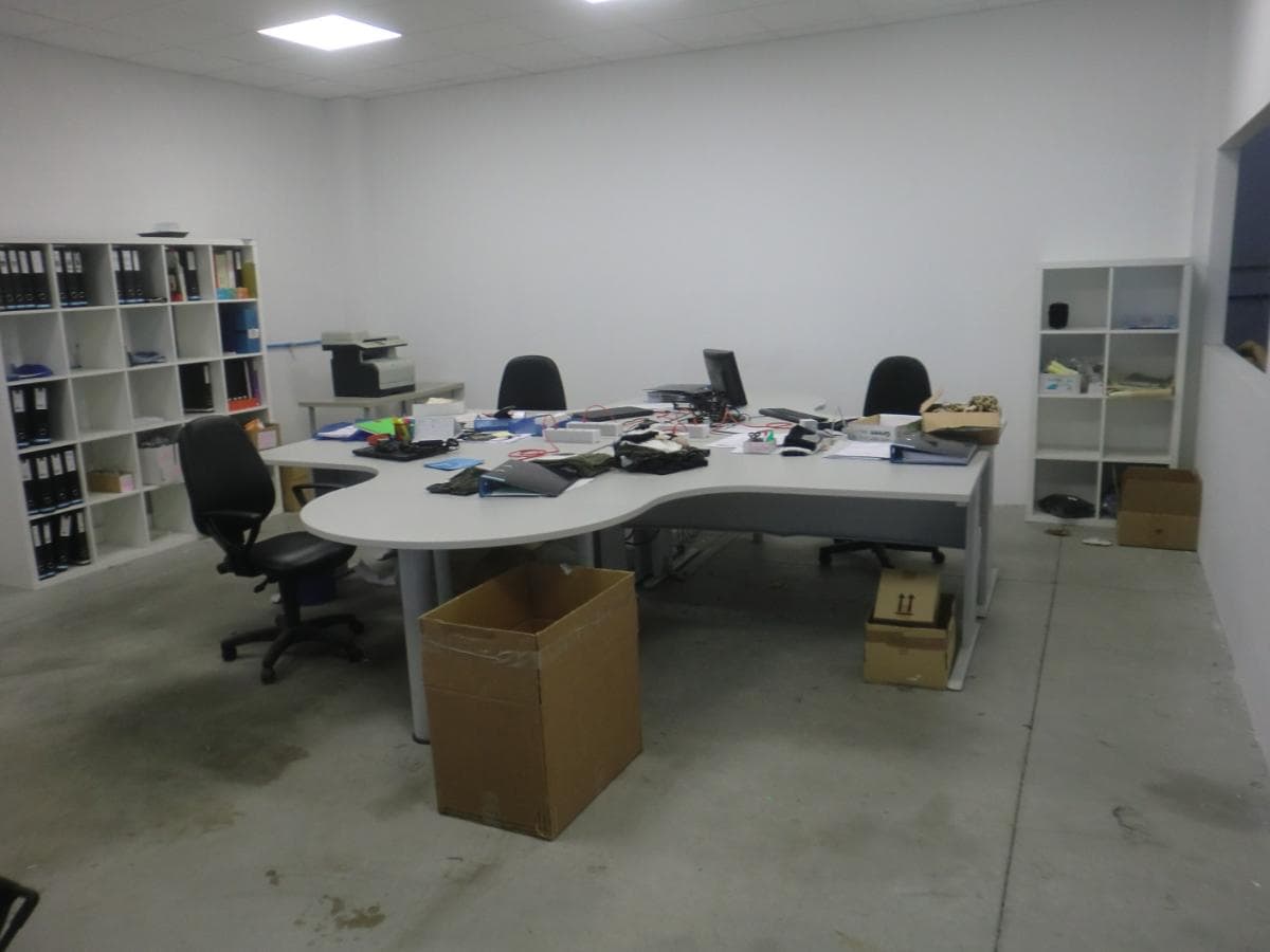 Equipamento de Escritório + Equipamento Informático + Diversos — imagen 13