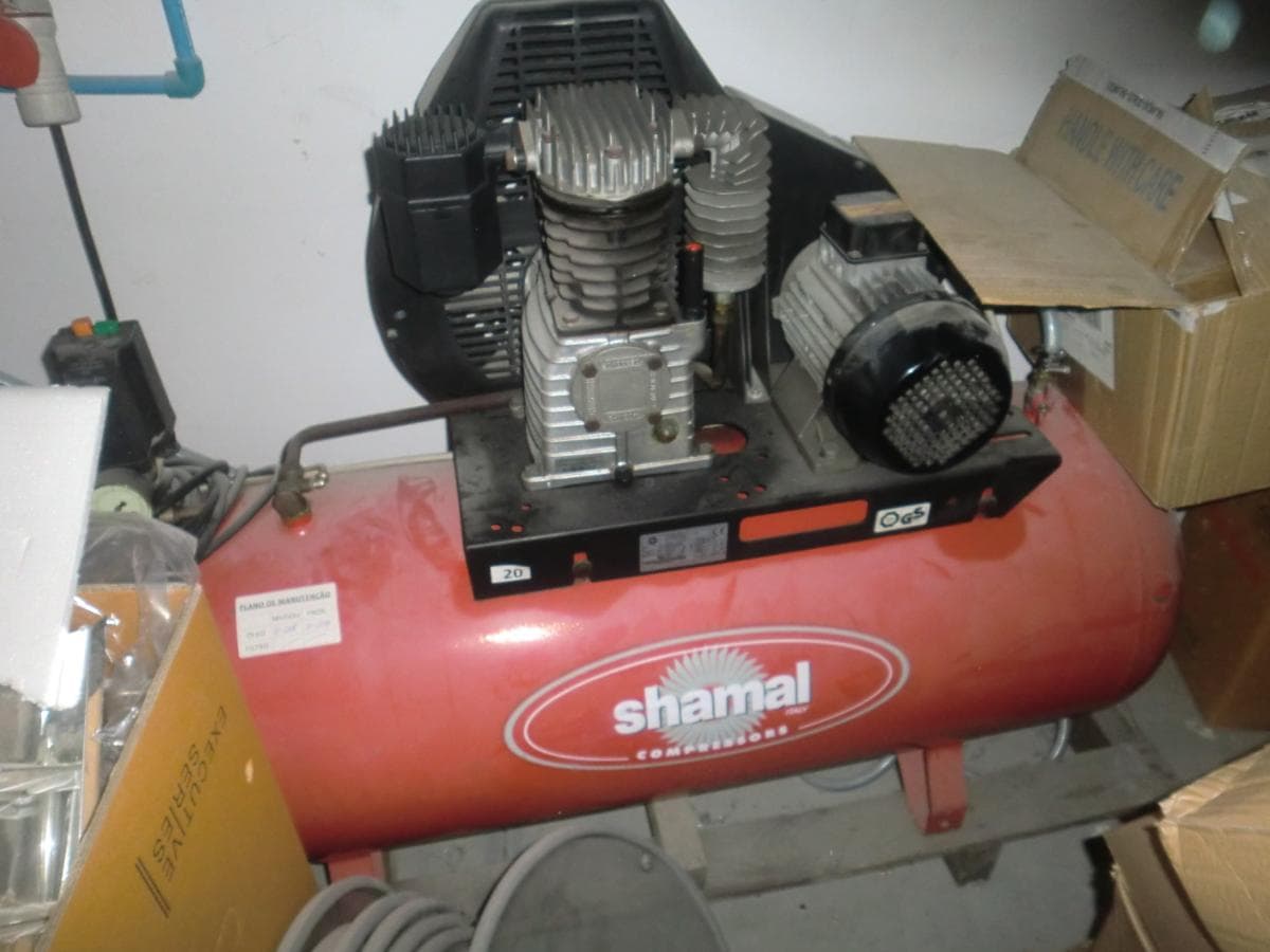 Porta paletes + Stacker + Compressor — imagem 4