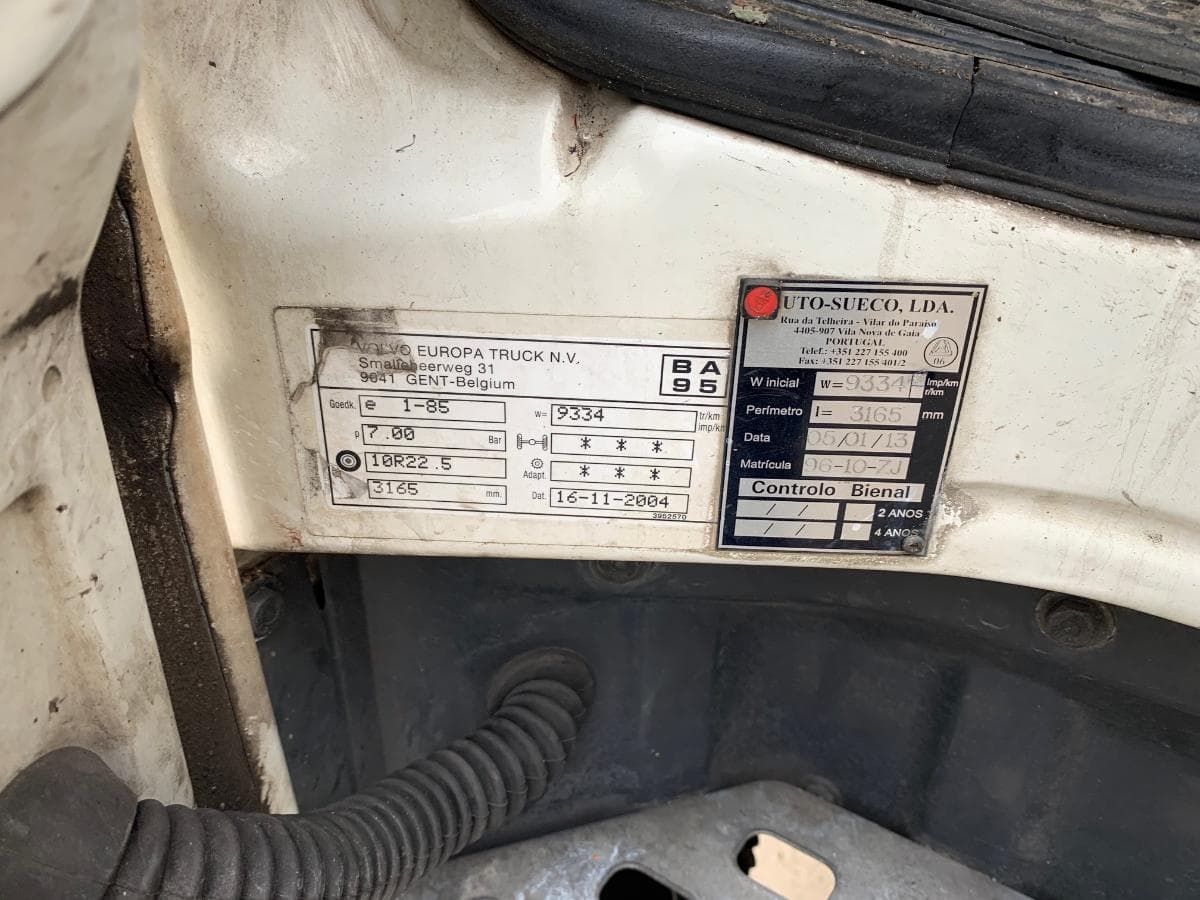 Volvo FL 220 · Ano 2005 — image 8
