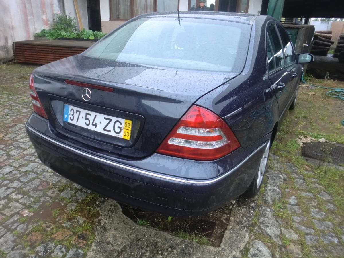 MERCEDES-BENZ C — imagem 5