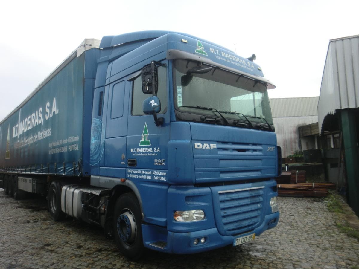 DAF XF 105.460 — imagen 1