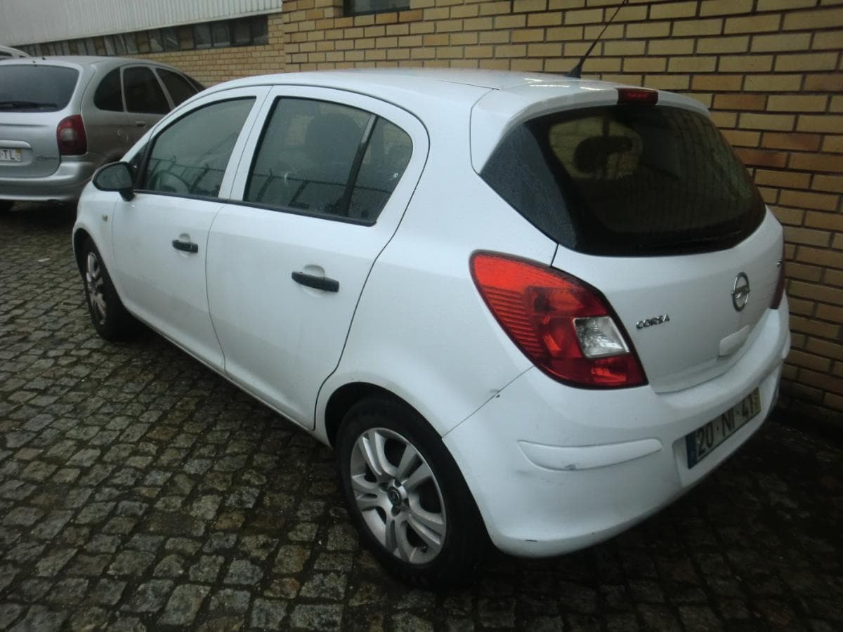 OPEL CORSA CDTI — imagem 3