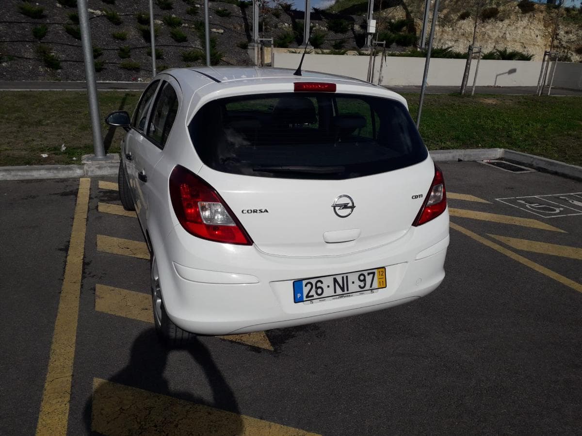 OPEL CORSA CDTI — imagen 1