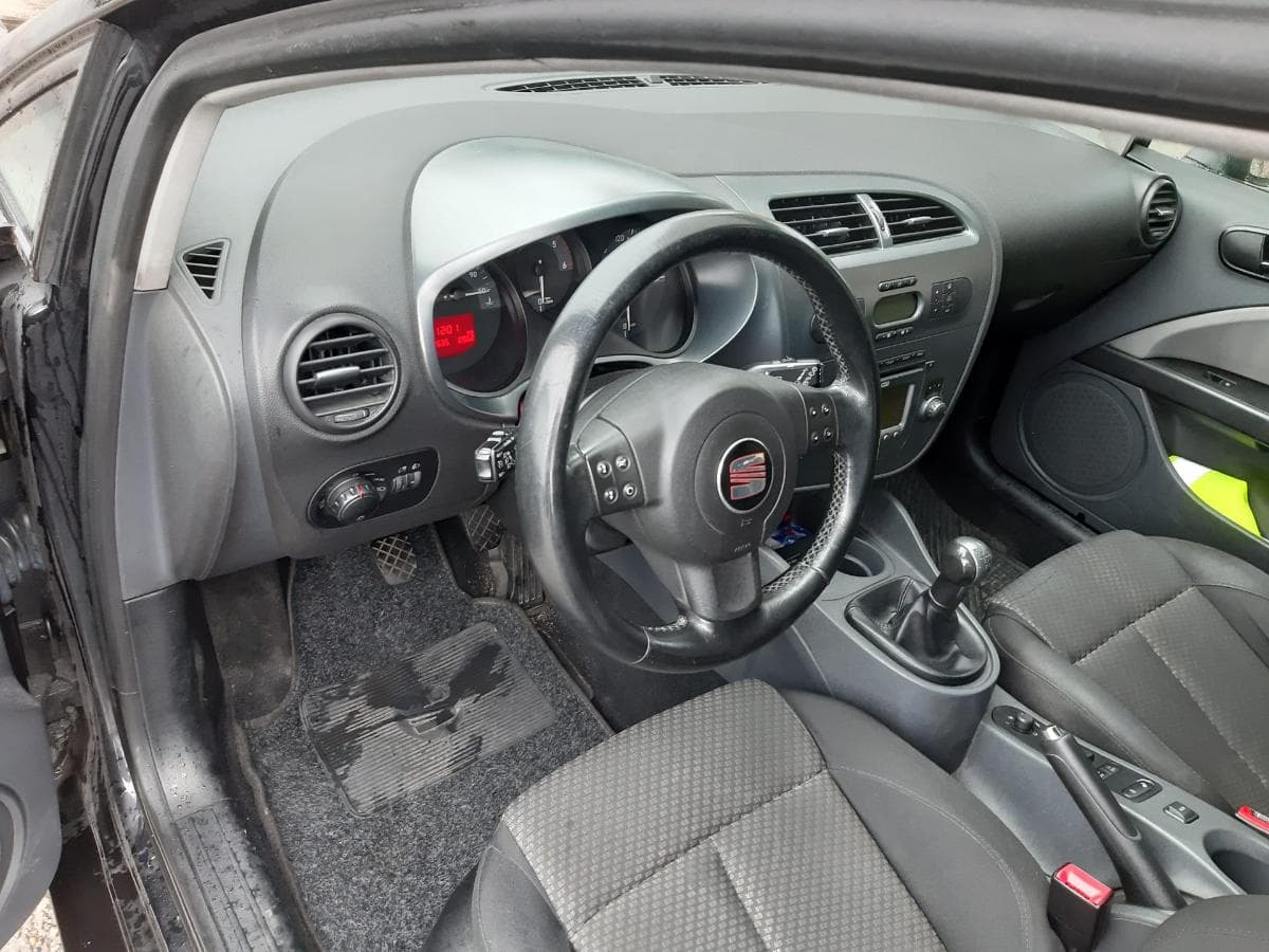 SEAT LEON — imagem 4