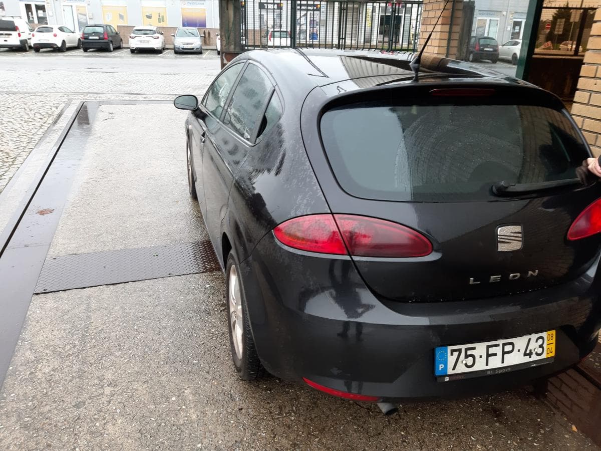 SEAT LEON — imagem 3