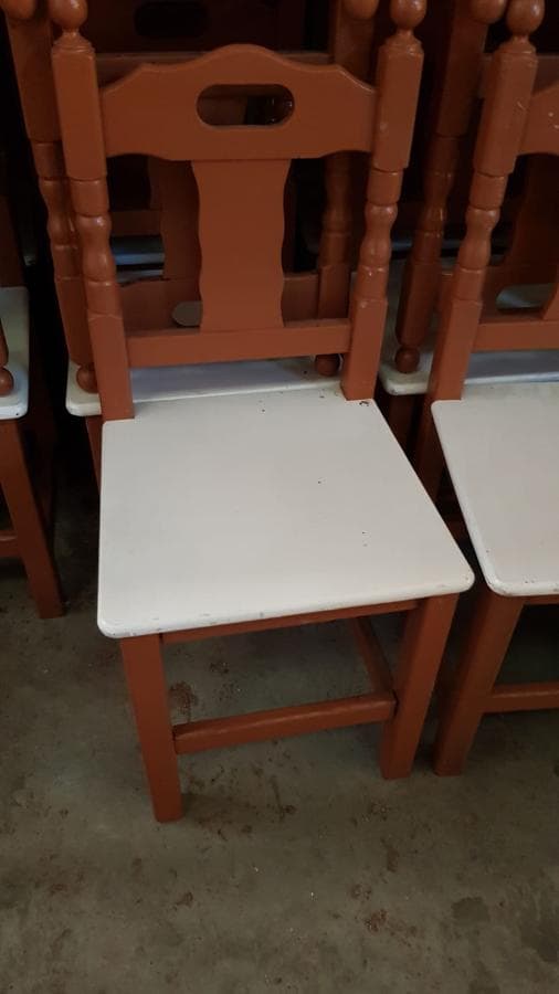 Sillas de madera