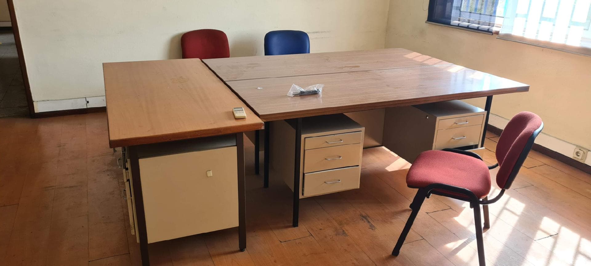 Equipamiento de Oficina — imagen 1
