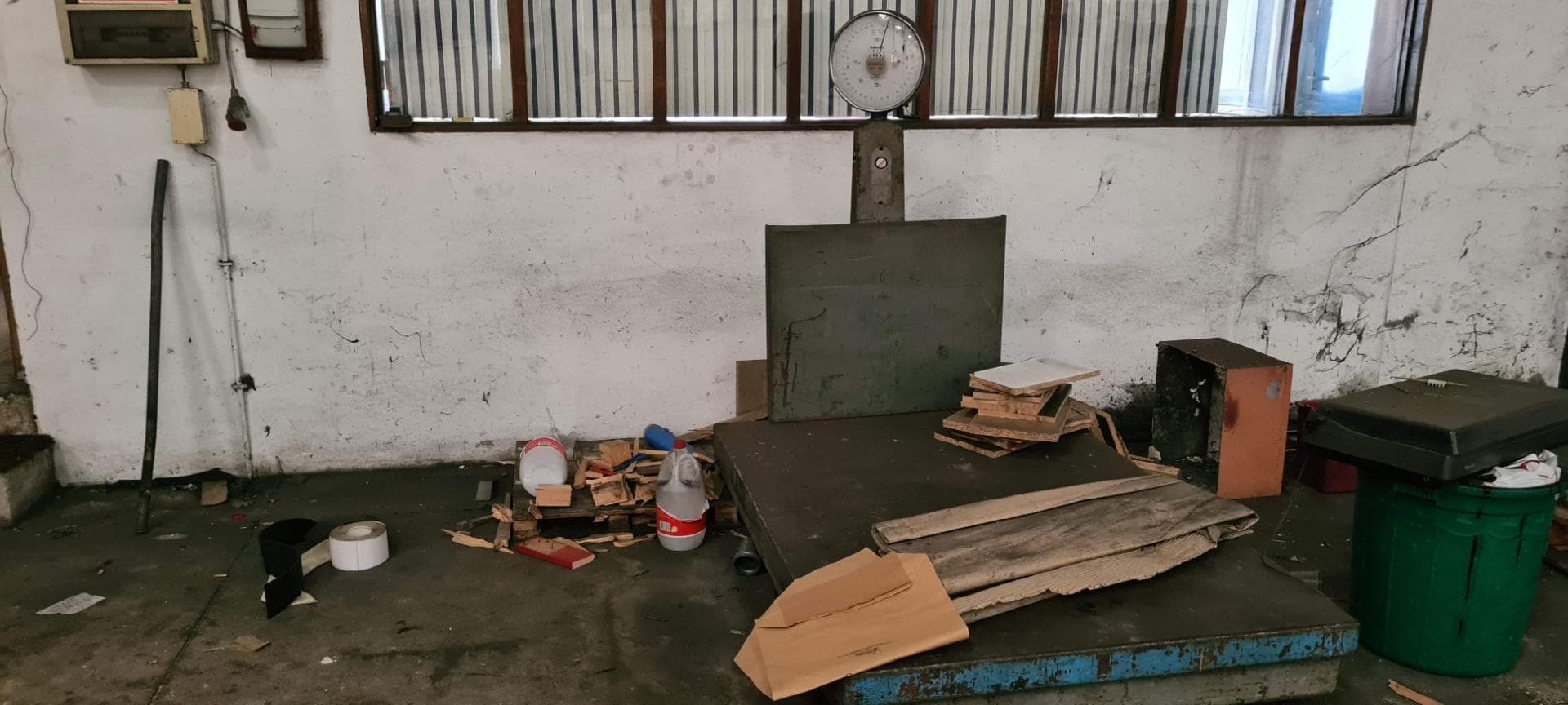 Estante F-Ramada + Balança  + Máquina de Embalagem + Porta Paletes