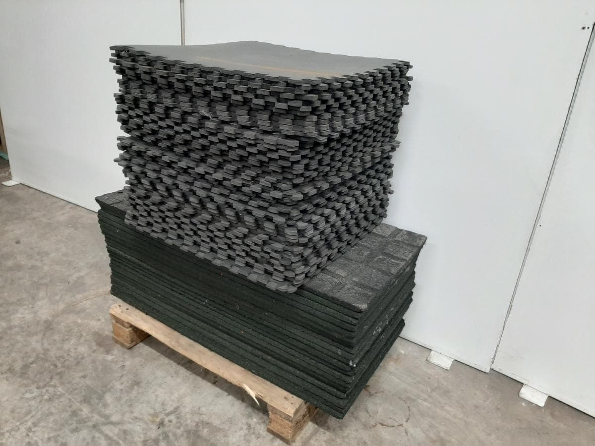 Equipamiento de Gimnasio — imagen 2