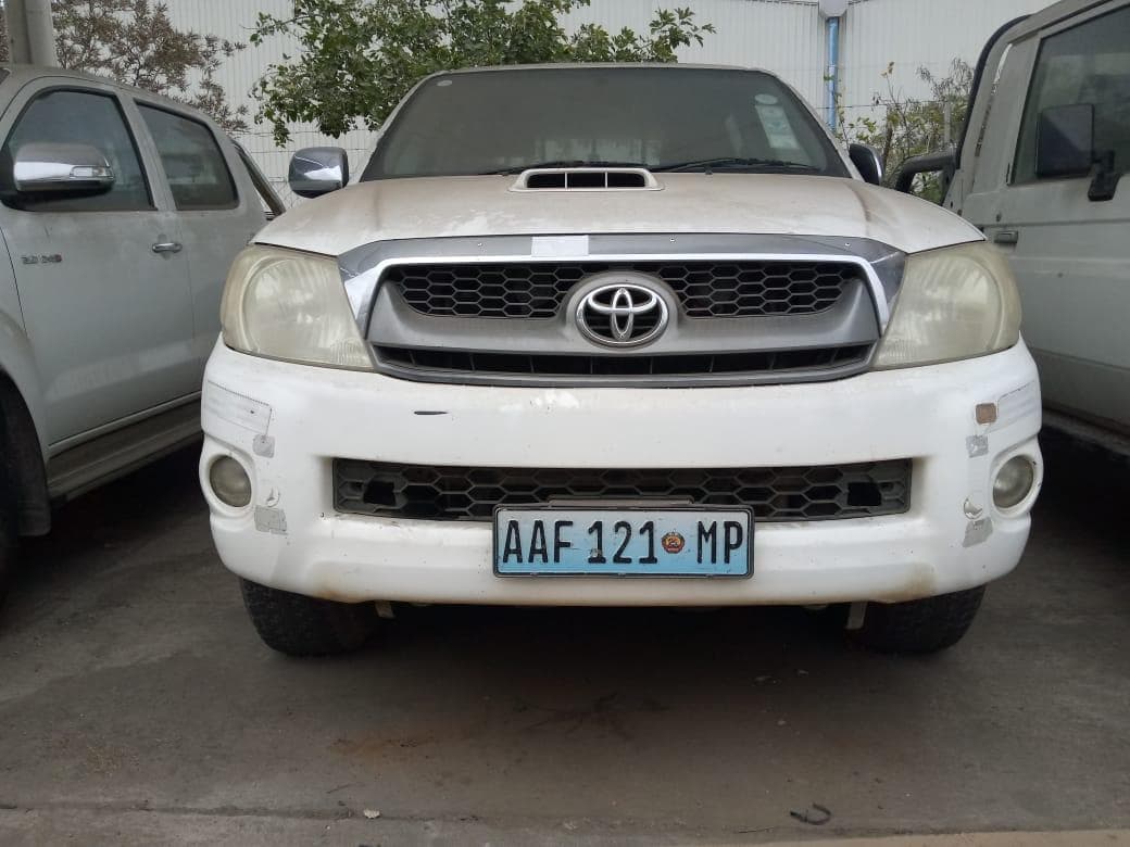 Toyota Hilux 3.0 D4D 4X2 Dupla cabine ·