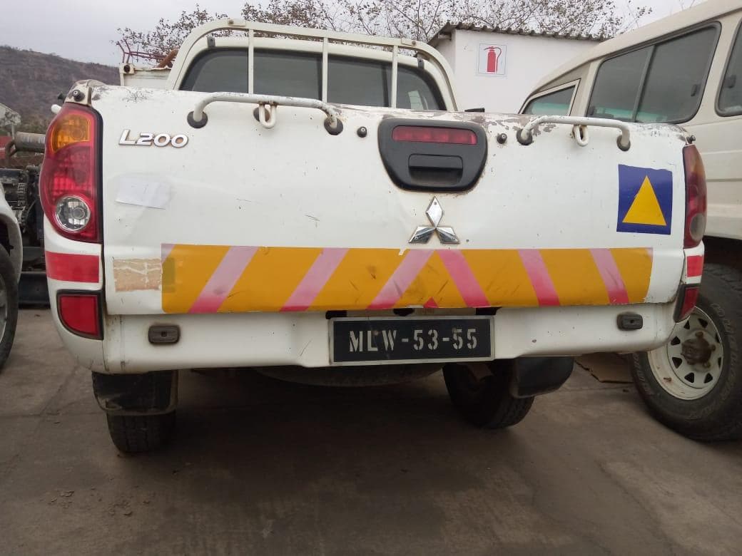 Mitsubishi L200 2.5 GL 4 X 4  · — imagen 12