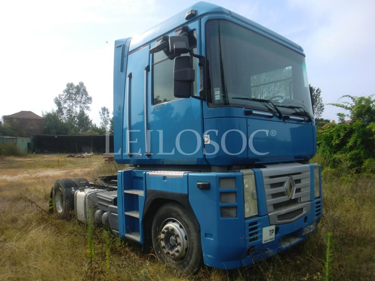RENAULT MAGNUM 48DXI — imagem 1