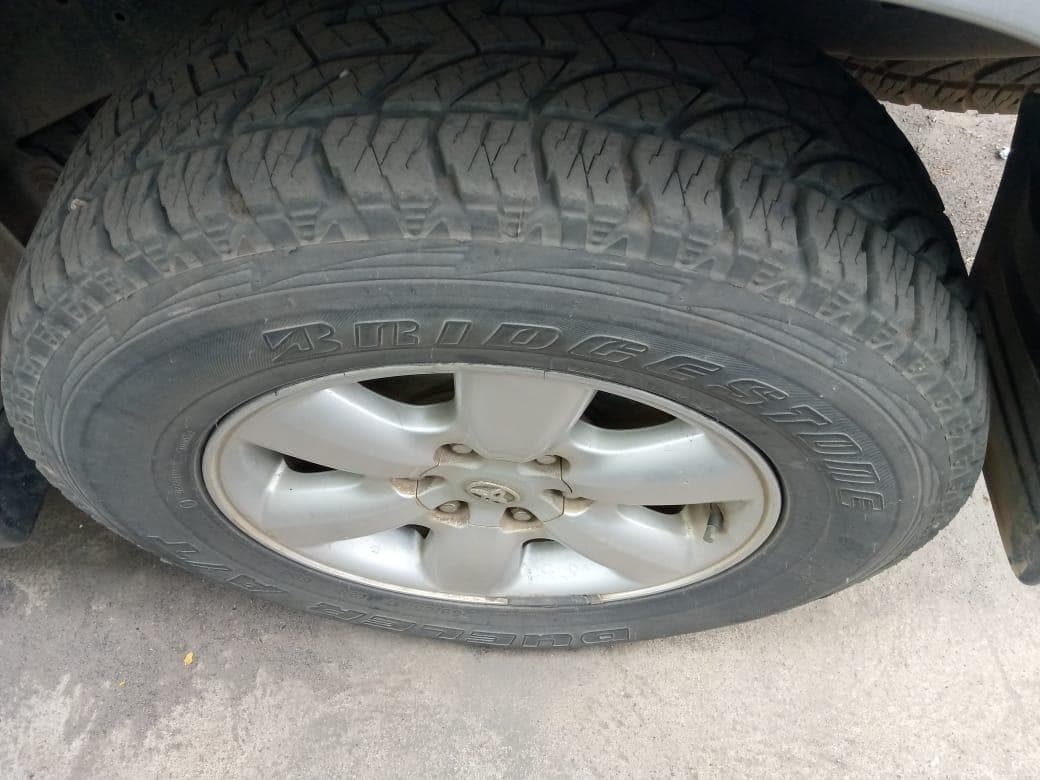 Toyota Fortuner 4WD · — image 3