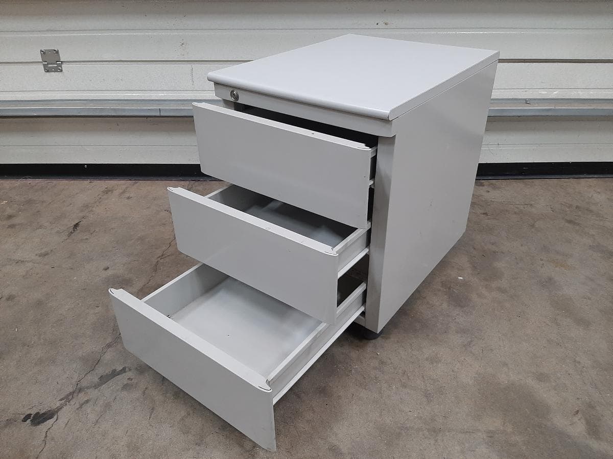 Equipamiento de Oficina — imagen 3