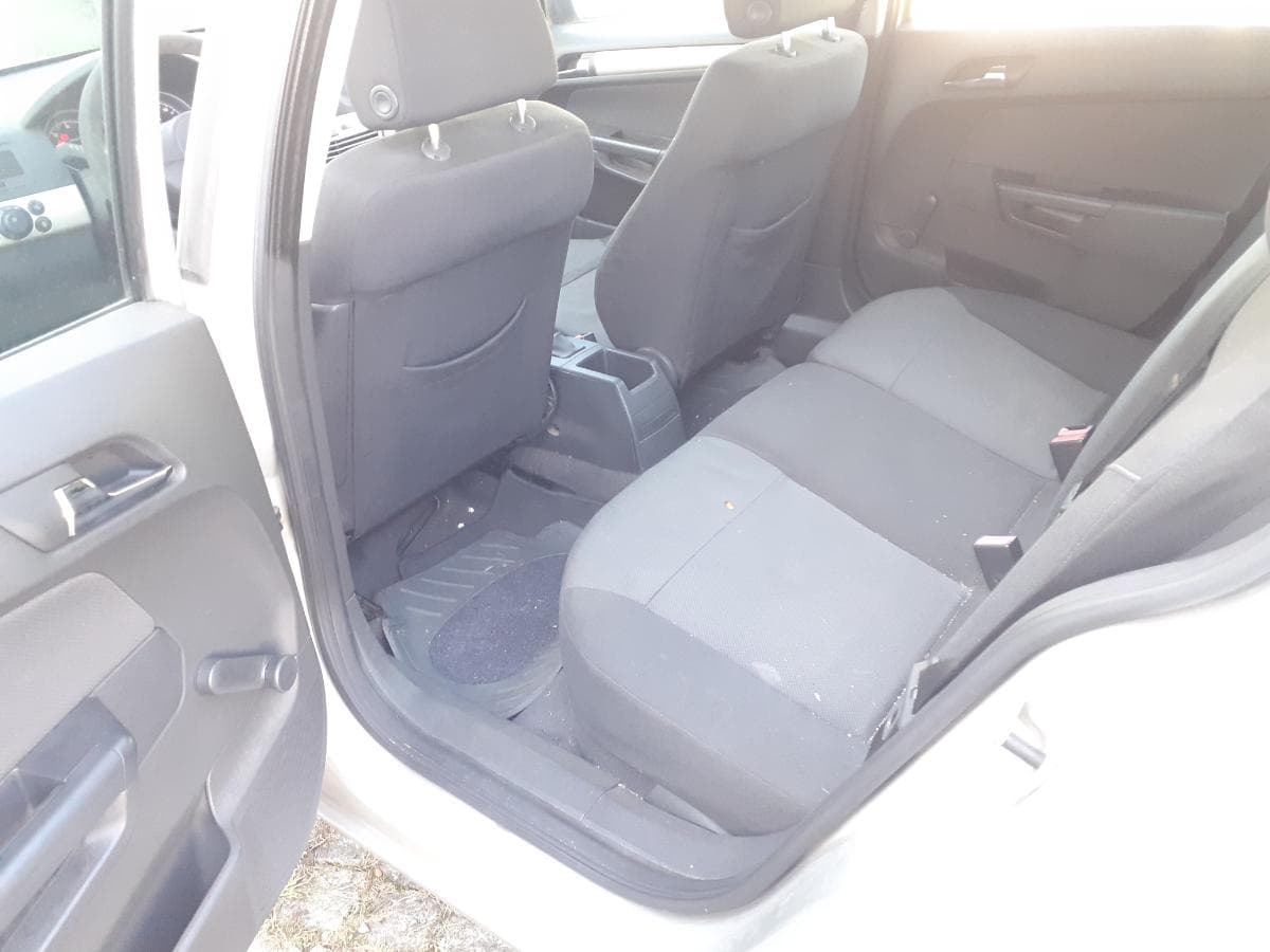 Opel Astra Caravan 1.3 CDTI · Ano 2007 — imagem 12