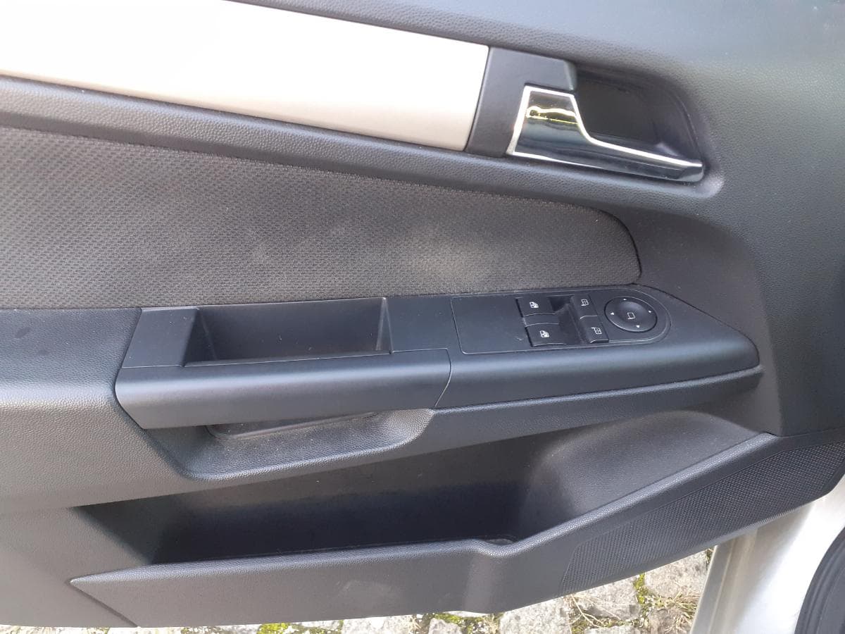 Opel Astra Caravan 1.3 CDTI · Ano 2007 — imagem 17