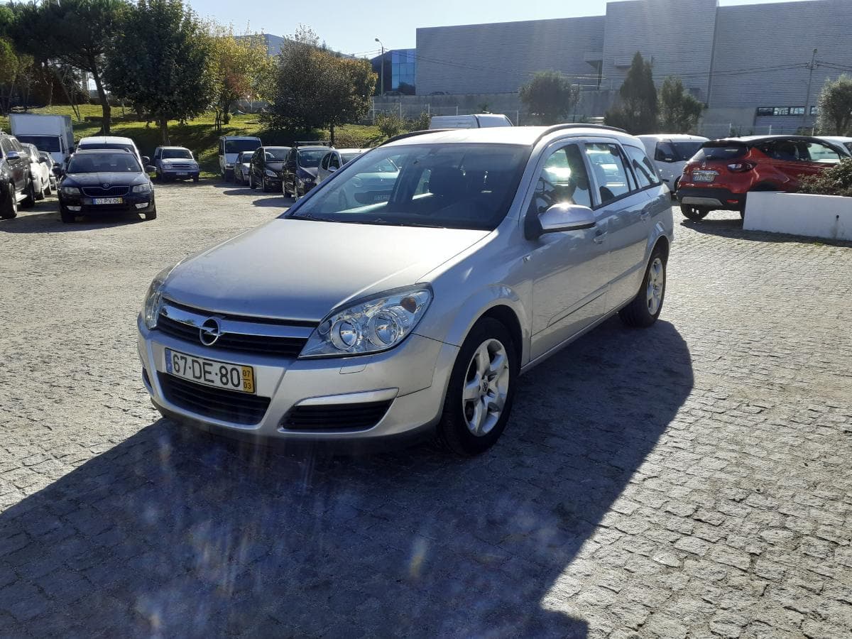 Opel Astra Caravan 1.3 CDTI · Ano 2007 — imagem 3