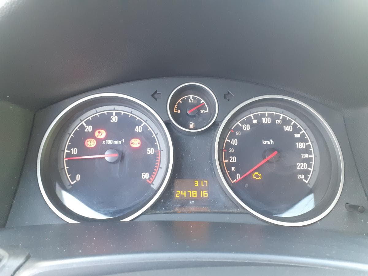 Opel Astra Caravan 1.3 CDTI · Ano 2007 — imagem 20