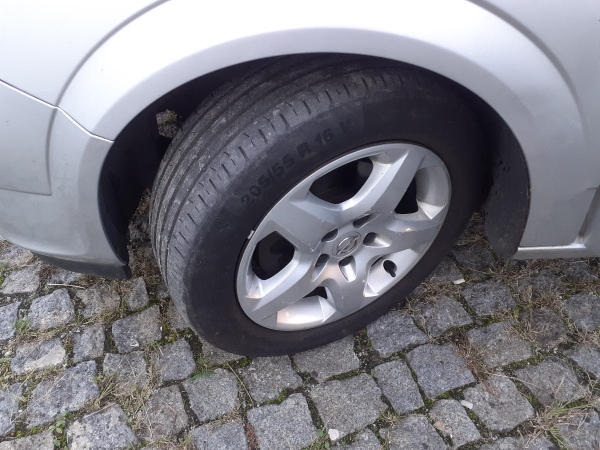 Opel Astra Caravan 1.3 CDTI · Ano 2007 — imagem 24