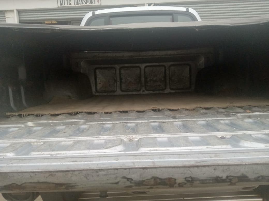 Mitsubishi L200 2.5 GL dupla cabine 4 X 4 · — imagem 4