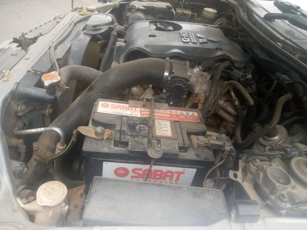 Mitsubishi L200 2.5 GL dupla cabine 4 X 4 · — imagem 13