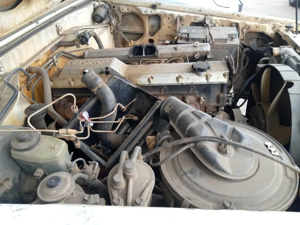 Toyota Land Cruiser OFF ROAD PICK-UP 4X4 · — imagem 12