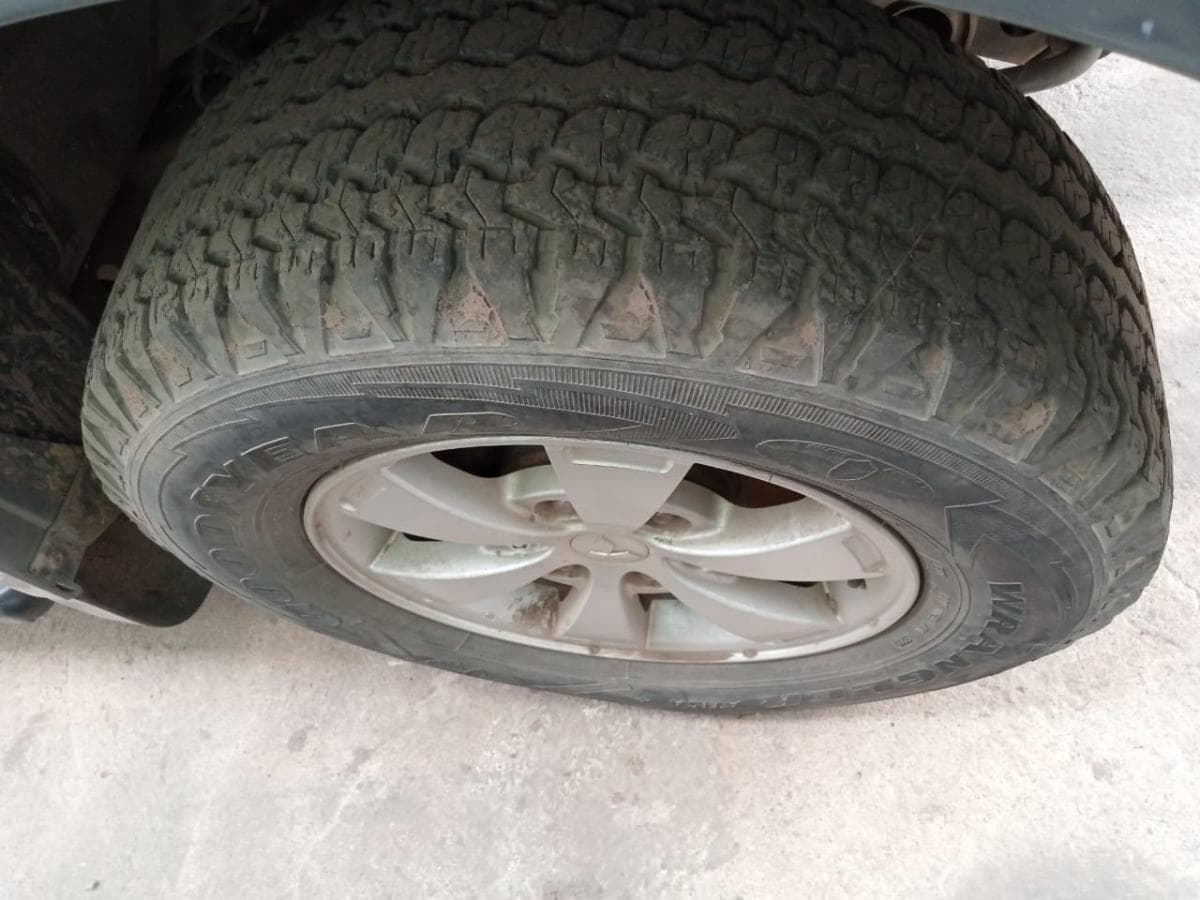 Mitsubishi L200 · — image 7