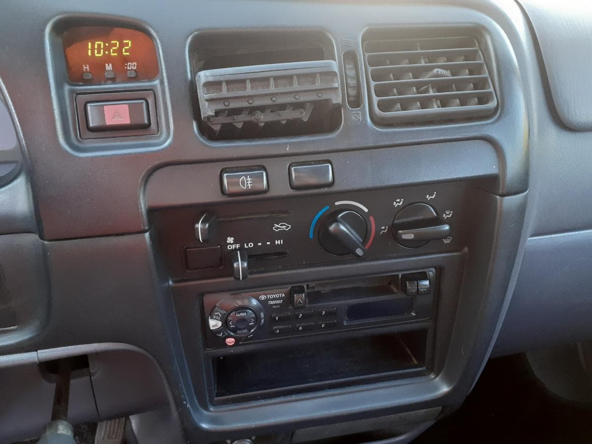 Toyota Hilux · Cabine Dupla · Ano 2005 — imagem 12