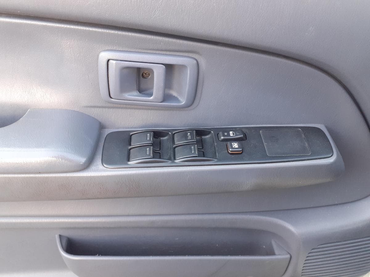 Toyota Hilux · Cabine Dupla · Ano 2005 — imagem 14